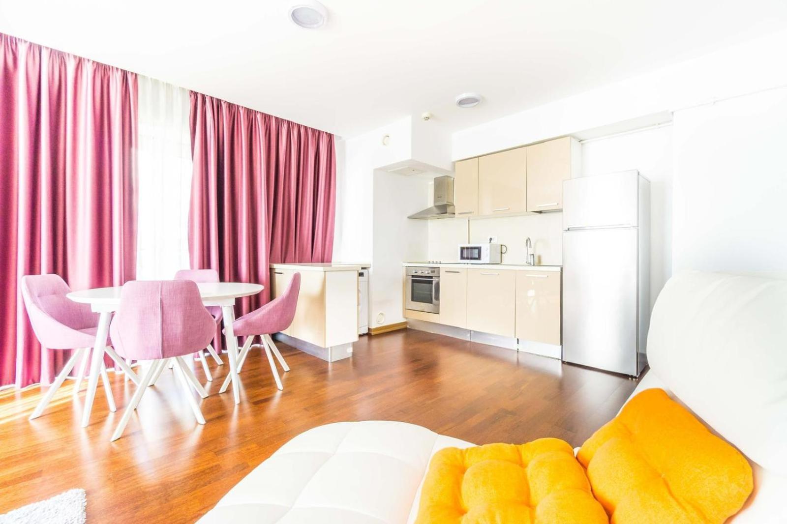 Incity Booking Apartment Bucharest